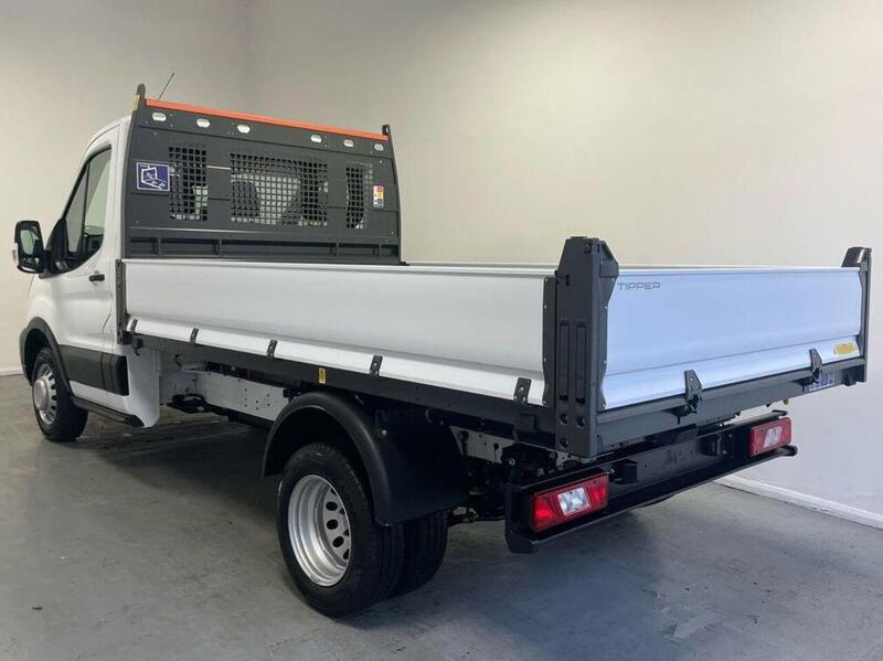 Ford Transit 2.0 350 EcoBlue Leader Tipper 2dr Diesel Manual RWD L2 Euro 6 (s/s) (1-Stop) (130 ps)