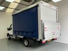 Ford Transit Transit 2.0 350 EcoBlue Leader Chassis Cab 2dr Diesel Manual FWD L4 Euro 6 (s/s) (130 ps) 