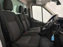 Ford Transit Transit 2.0 350 EcoBlue Leader Chassis Cab 2dr Diesel Manual FWD L4 Euro 6 (s/s) (130 ps) 