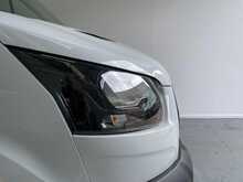 Ford Transit Transit 2.0 350 EcoBlue Leader Chassis Cab 2dr Diesel Manual FWD L4 Euro 6 (s/s) (130 ps) 
