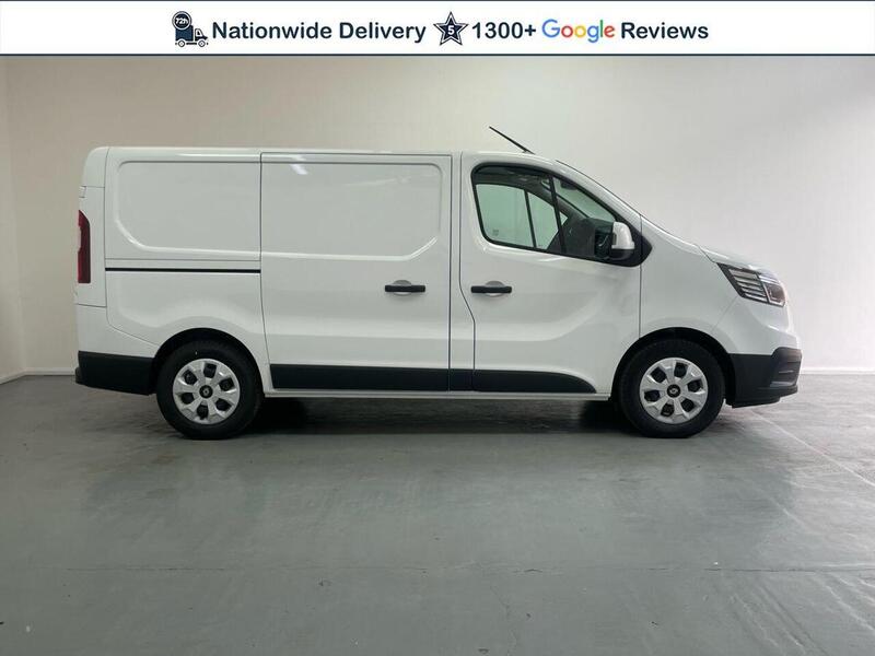 Renault Trafic E-Tech SL30 52kWh Advance Panel Van 5dr Electric Auto L1 H1 (122 ps)