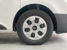 Renault Trafic E-Tech Trafic E-Tech SL30 52kWh Advance Panel Van 5dr Electric Auto L1 H1 (122 ps) 