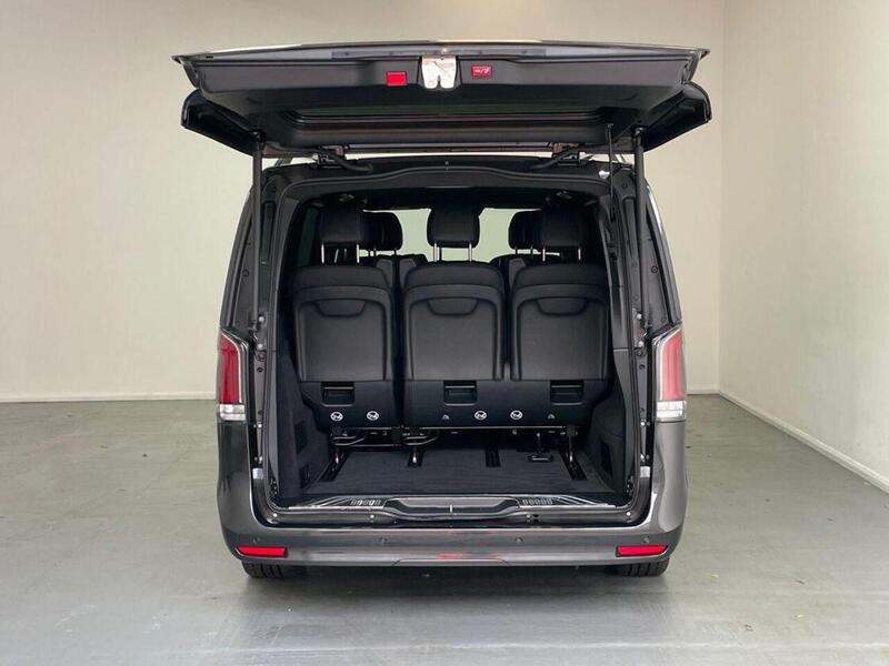 Mercedes-Benz V Class 2.0 V220d Premium G-Tronic+ Euro 6 (s/s) 5dr (8 Seat, Long)