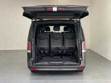 Mercedes-Benz V Class V Class 2.0 V220d Premium G-Tronic+ Euro 6 (s/s) 5dr (8 Seat, Long) 