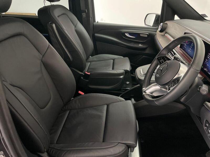 Mercedes-Benz V Class 2.0 V220d Premium G-Tronic+ Euro 6 (s/s) 5dr (8 Seat, Long)