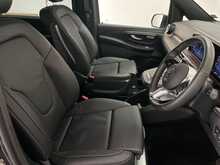 Mercedes-Benz V Class V Class 2.0 V220d Premium G-Tronic+ Euro 6 (s/s) 5dr (8 Seat, Long) 