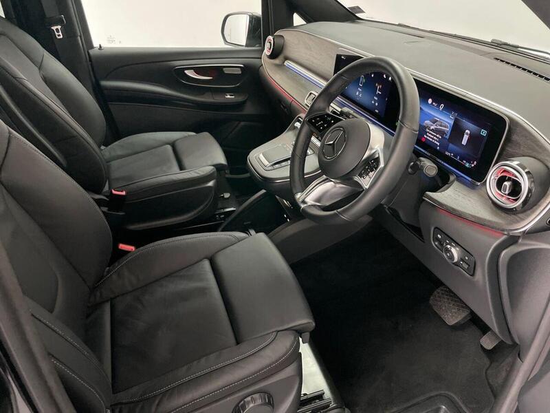 Mercedes-Benz V Class 2.0 V220d Premium G-Tronic+ Euro 6 (s/s) 5dr (8 Seat, Long)