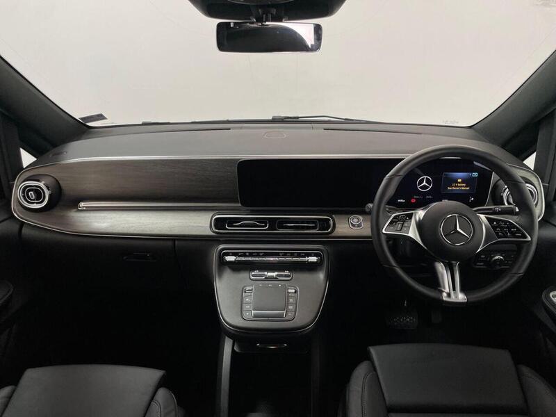Mercedes-Benz V Class 2.0 V220d Premium G-Tronic+ Euro 6 (s/s) 5dr (8 Seat, Long)