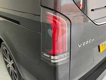 Mercedes-Benz V Class V Class 2.0 V220d Premium G-Tronic+ Euro 6 (s/s) 5dr (8 Seat, Long) 
