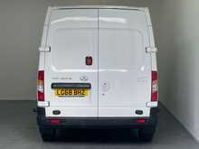 LDV EV80 56kWh Auto L3 H2 5dr 