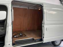 LDV EV80 EV80 56kWh Auto L3 H2 5dr 