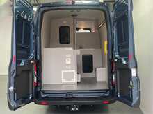 Ford Transit 2.0 350 EcoBlue MHEV Leader RWD L4 H3 Euro 6 (s/s) 5dr 