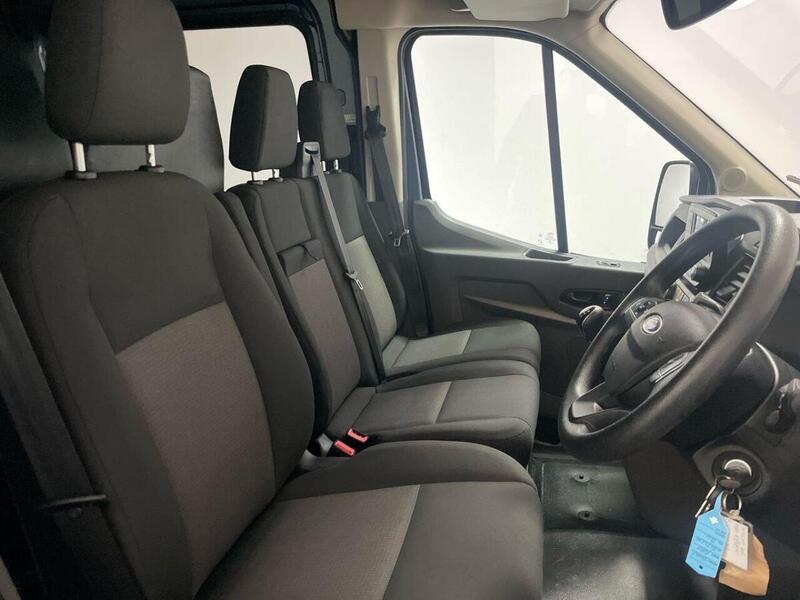 Ford Transit 2.0 350 EcoBlue MHEV Leader RWD L4 H3 Euro 6 (s/s) 5dr