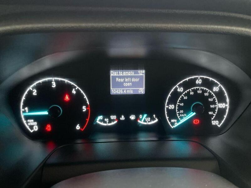 Ford Transit 2.0 350 EcoBlue MHEV Leader RWD L4 H3 Euro 6 (s/s) 5dr