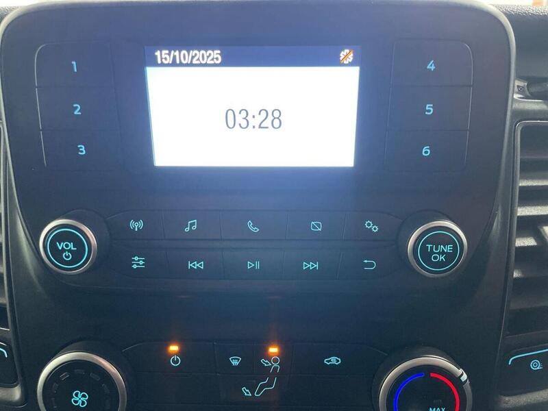 Ford Transit 2.0 350 EcoBlue MHEV Leader RWD L4 H3 Euro 6 (s/s) 5dr
