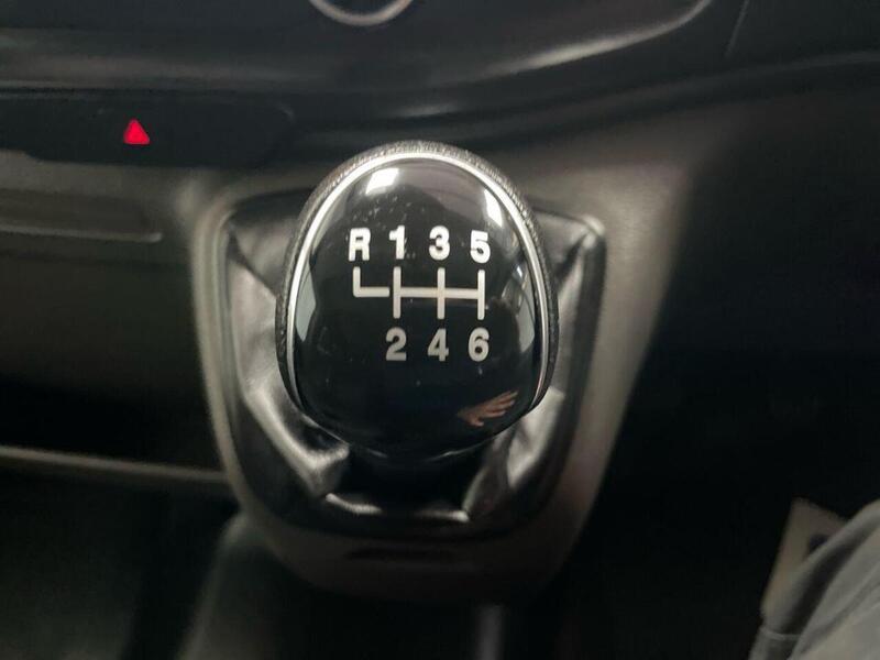 Ford Transit 2.0 350 EcoBlue MHEV Leader RWD L4 H3 Euro 6 (s/s) 5dr