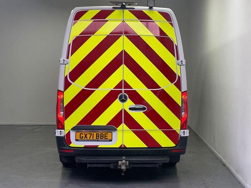 Mercedes-Benz Sprinter 2.0 315 CDI Progressive RWD L3 H2 Euro 6 (s/s) 5dr