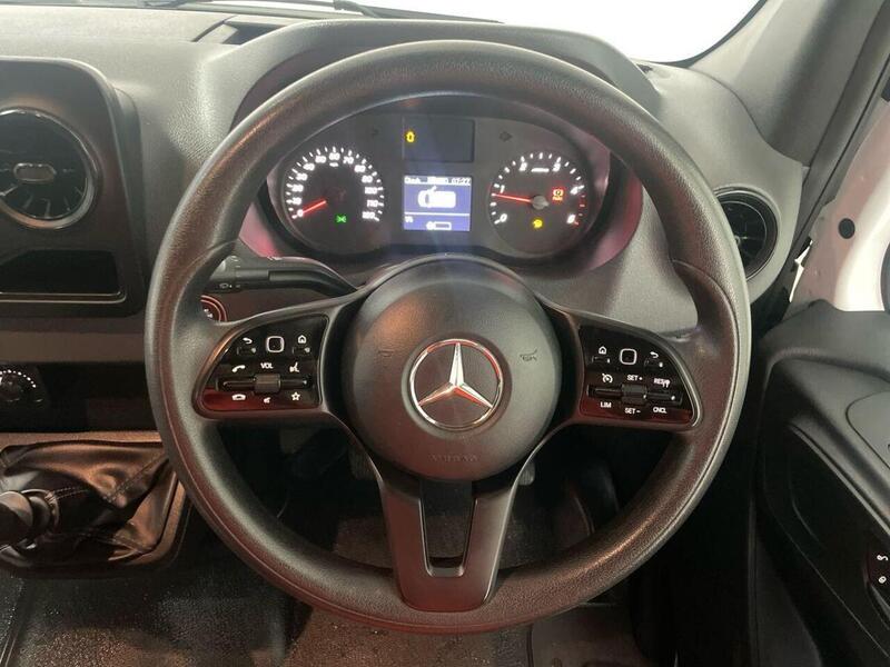 Mercedes-Benz Sprinter 2.0 315 CDI Progressive RWD L3 H2 Euro 6 (s/s) 5dr