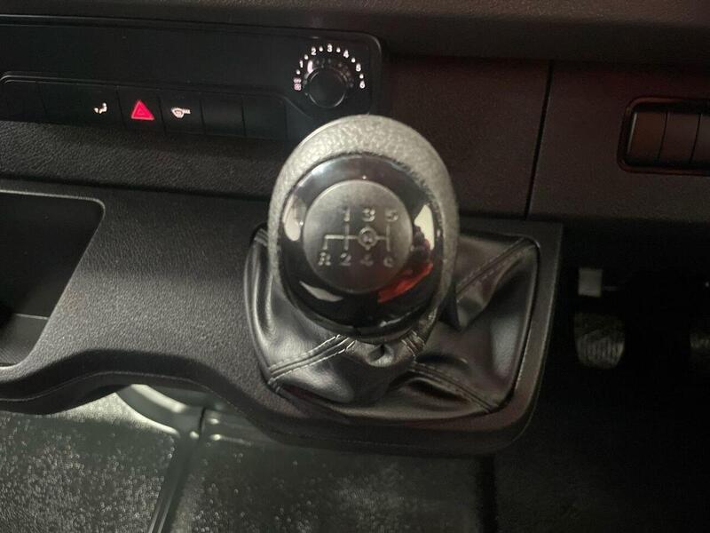 Mercedes-Benz Sprinter 2.0 315 CDI Progressive RWD L3 H2 Euro 6 (s/s) 5dr