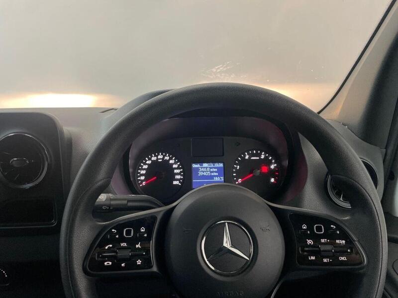 Mercedes-Benz Sprinter 2.0 315 CDI Progressive RWD L3 Euro 6 (s/s) 2dr