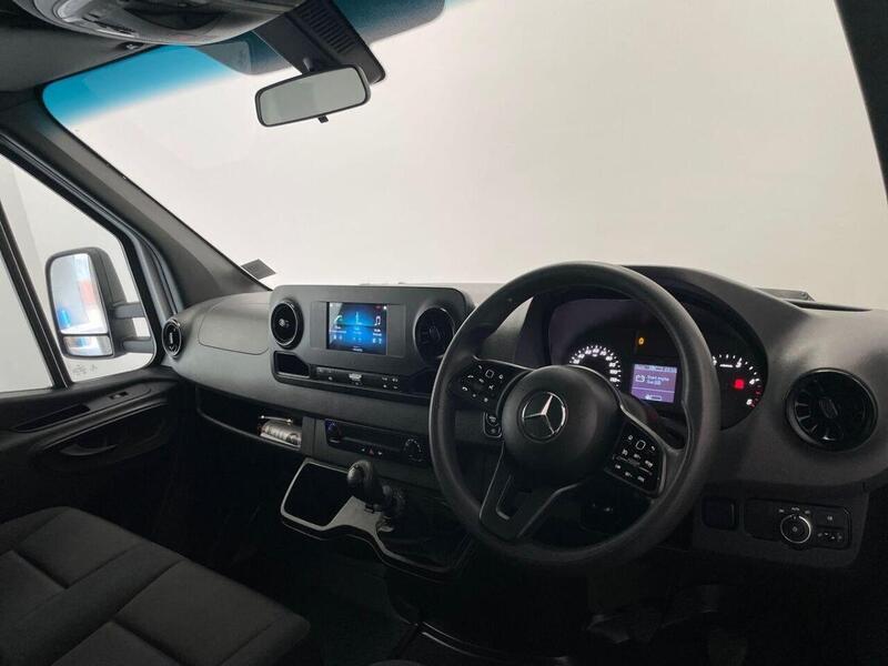 Mercedes-Benz Sprinter 2.0 315 CDI Progressive RWD L3 Euro 6 (s/s) 2dr
