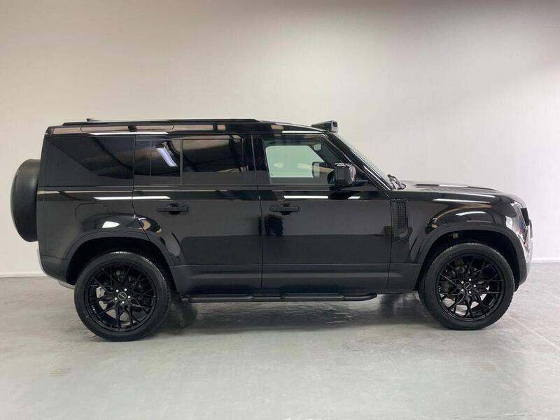 Land Rover Defender 110 3.0 D250 MHEV Hard Top SUV Auto 4WD MWB Euro 6 (s/s) 5dr