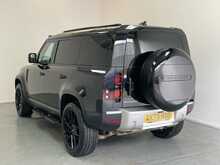 Land Rover Defender 110 Defender 110 3.0 D250 MHEV Hard Top SUV Auto 4WD MWB Euro 6 (s/s) 5dr 
