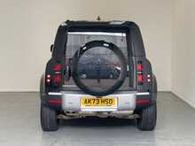 Land Rover Defender 110 Defender 110 3.0 D250 MHEV Hard Top SUV Auto 4WD MWB Euro 6 (s/s) 5dr 