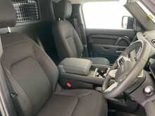 Land Rover Defender 110 Defender 110 3.0 D250 MHEV Hard Top SUV Auto 4WD MWB Euro 6 (s/s) 5dr 