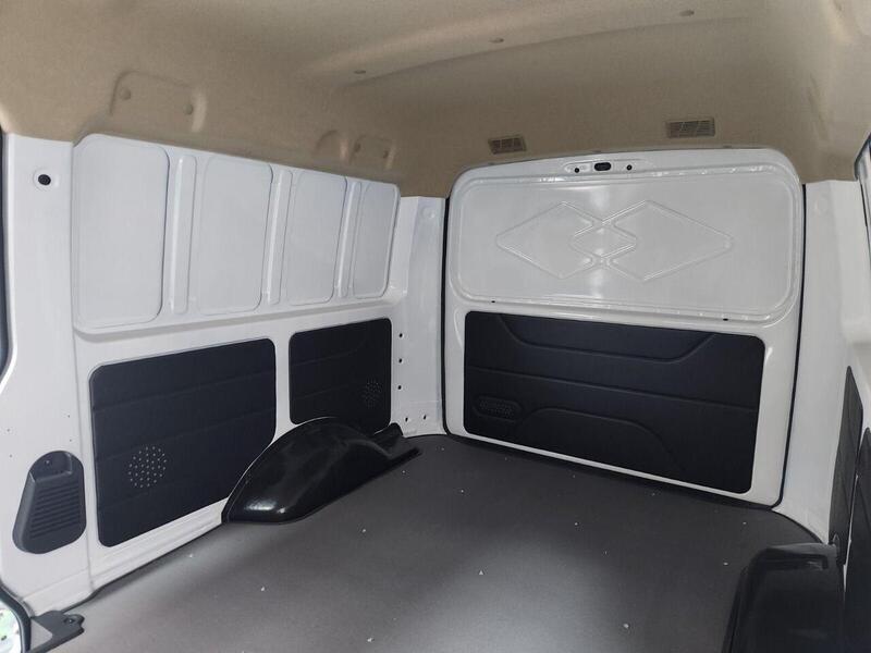 DFSK EC35 39kWh 62 Auto SWB 5dr