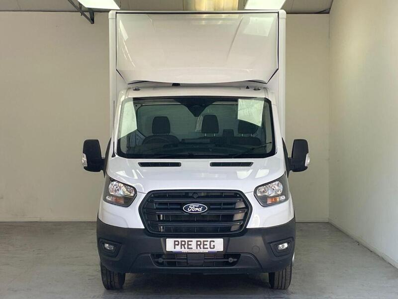 Ford Transit 2.0 350 EcoBlue Leader Chassis Cab 2dr Diesel Manual RWD L4 Euro 6 (s/s) (130 ps)