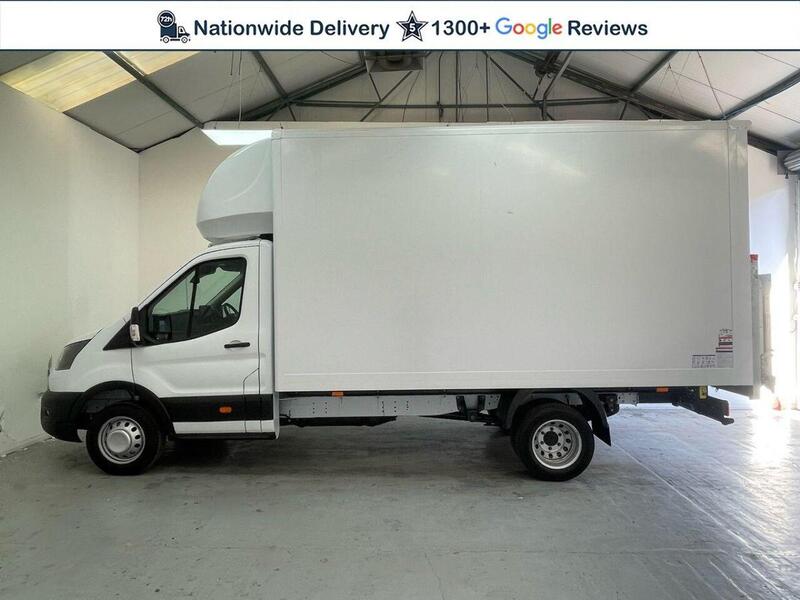 Ford Transit 2.0 350 EcoBlue Leader Chassis Cab 2dr Diesel Manual RWD L4 Euro 6 (s/s) (130 ps)