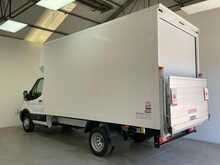 Ford Transit Transit 2.0 350 EcoBlue Leader Chassis Cab 2dr Diesel Manual RWD L4 Euro 6 (s/s) (130 ps) 