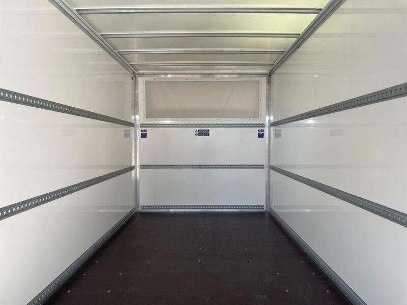 Ford Transit 2.0 350 EcoBlue Leader Chassis Cab 2dr Diesel Manual RWD L4 Euro 6 (s/s) (130 ps)