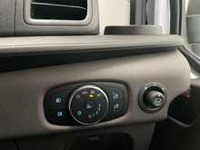 Ford Transit Transit 2.0 350 EcoBlue Leader Chassis Cab 2dr Diesel Manual RWD L4 Euro 6 (s/s) (130 ps) 