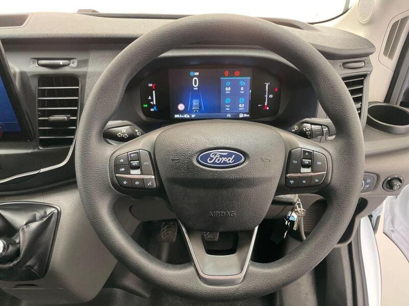 Ford Transit 2.0 350 EcoBlue Leader RWD L4 Euro 6 (s/s) 2dr
