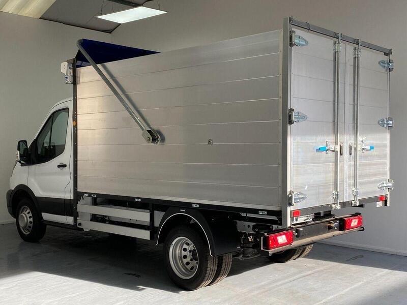 Ford Transit 2.0 350 EcoBlue HD Leader Chassis Cab 2dr Diesel Manual RWD L2 Euro 6 (s/s) (130 ps)