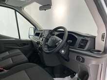 Ford Transit 2.0 350 EcoBlue HD Leader Chassis Cab 2dr Diesel Manual RWD L2 Euro 6 (s/s) (130 ps) 