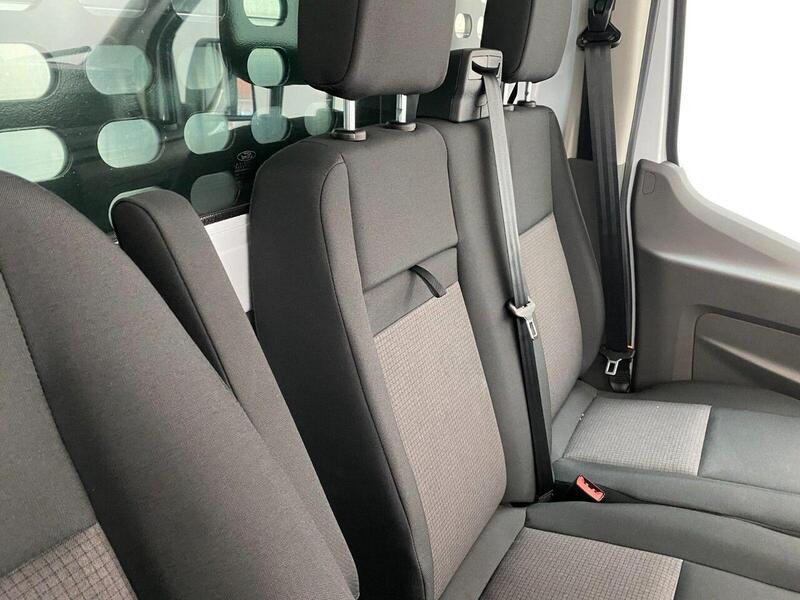Ford Transit 2.0 350 EcoBlue HD Leader Chassis Cab 2dr Diesel Manual RWD L2 Euro 6 (s/s) (130 ps)