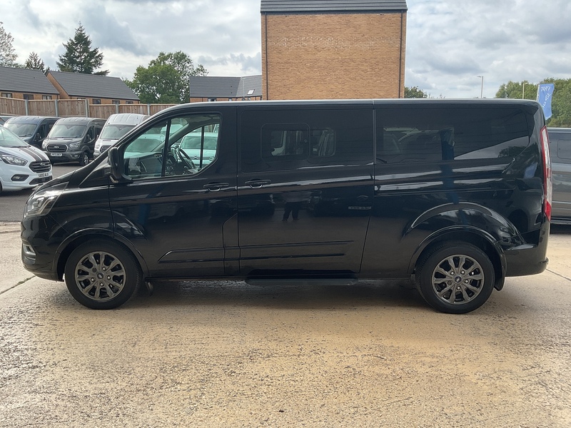 Ford 320 EcoBlue Titanium X LWB L/R EURO 6