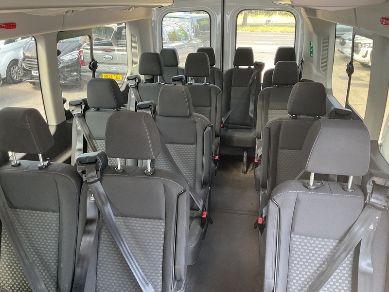 Ford 460 EcoBlue Trend Minibus L4 H3 Euro 6