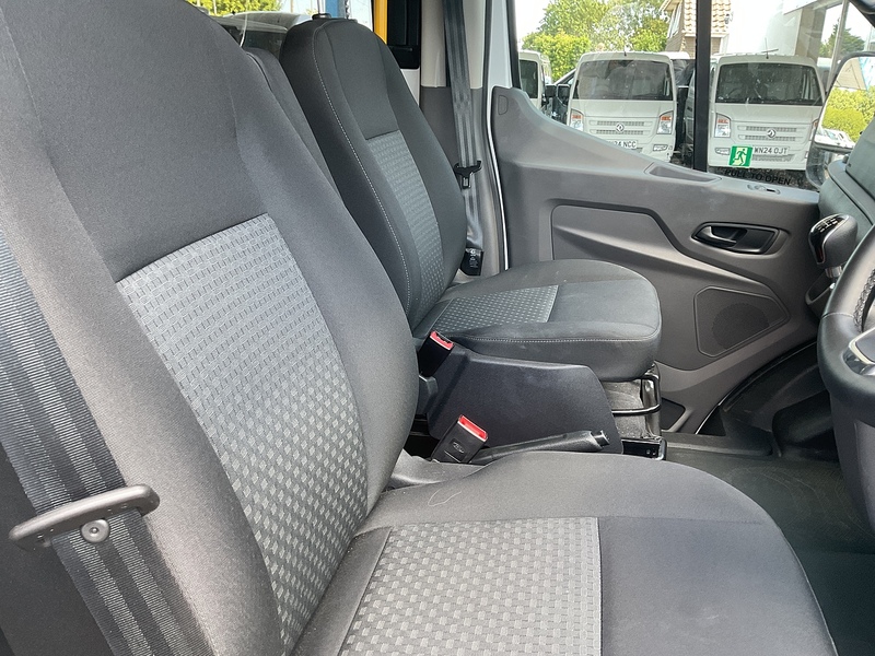 Ford 460 EcoBlue Trend Minibus L4 H3 Euro 6