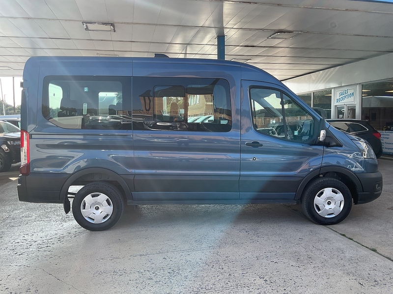 Ford 350 EcoBlue Trend 12 Seater A/C Euro 6