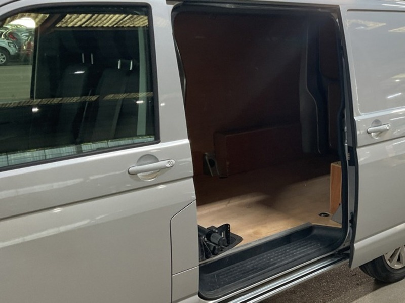 Volkswagen 2.0 TDI T28 Highline Panel Van 5dr Diesel Manual FWD SWB Euro 6 (s/s) (110 ps)