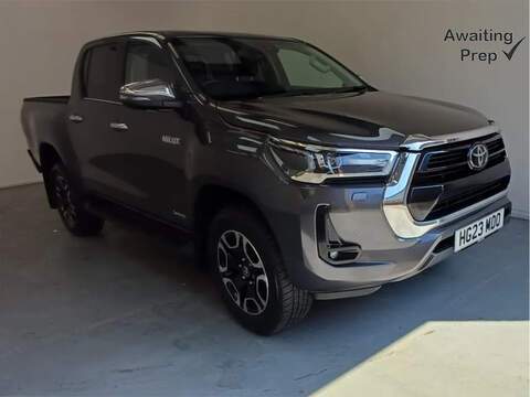 Toyota Hilux, Invincible X D/Cab 2.8 D-4D 204ps Auto Euro 6