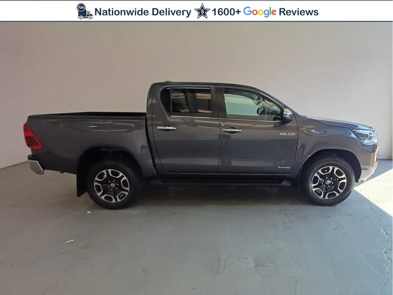 Toyota Invincible X D/Cab 2.8 D-4D 204ps Auto Euro 6