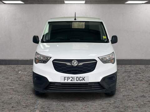 Vauxhall Combo, Combo Turbo D 2300 Edition L2 H1 LWB 1.5 100PS EURO 6