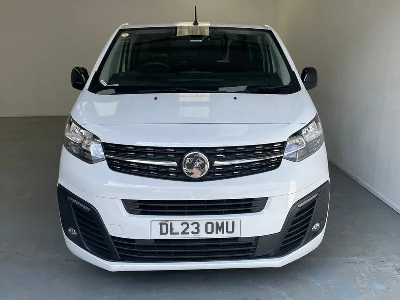 Vauxhall 2900 Pro L2 H1 1.5d 100ps