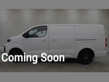 Vauxhall Vivaro Pro XL L2 H1 2.0 Turbo D 145ps 