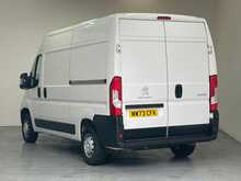 Peugeot Boxer 335 Professional Premium+ L2 H2 MWB 2.2 BlueHDi 140ps A/C EU6 